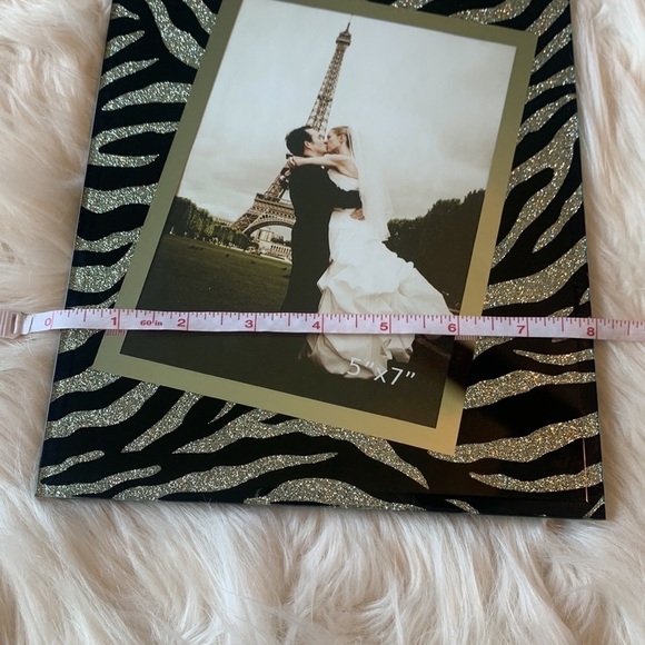 SILVER GLITTER ZEBRA MIRROR PRINT 5" X 7" PHOTO FRAME GLASS - Picture 7 of 8